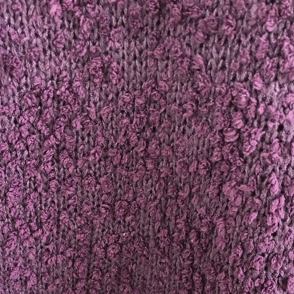 Abercrombie & Fitch Fuzzy Purple Sweater - Picture 11 of 13